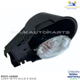 81211-42050 FOG LAMP ASSEMBLY RH With BULB & BASE For Toyota