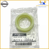 32701-33G02 Genuine Nissan GEAR-DRIVE,SPEEDOMETER 3270133G02 OEM