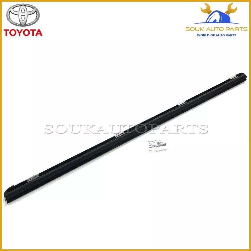 68172-33080 Genuine Toyota WEATHERSTRIP, FR DOOR GLASS, INNER LH 6817233080 OEM