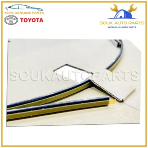 52751-50030 Genuine Toyota REAR BUMPER MOULDING 5275150030 OEM